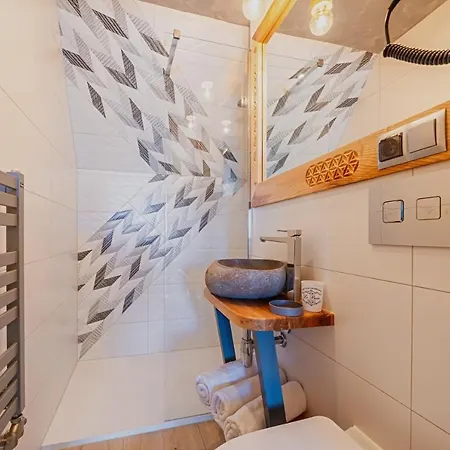 Pod Niebem Privatunterkunft