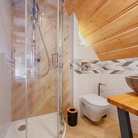 Pod Niebem Privatunterkunft *