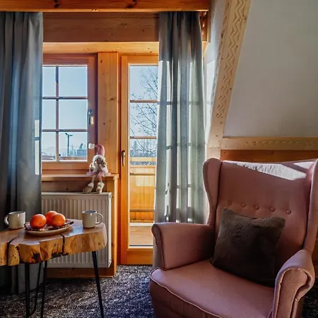 Pod Niebem Homestay szállás