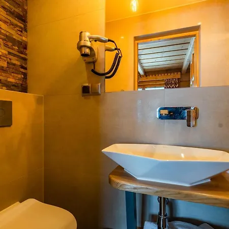 Pod Niebem Homestay szállás *